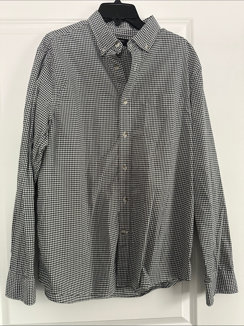 Banana Republic Green & White Micro Gingham Button-Down Shirt